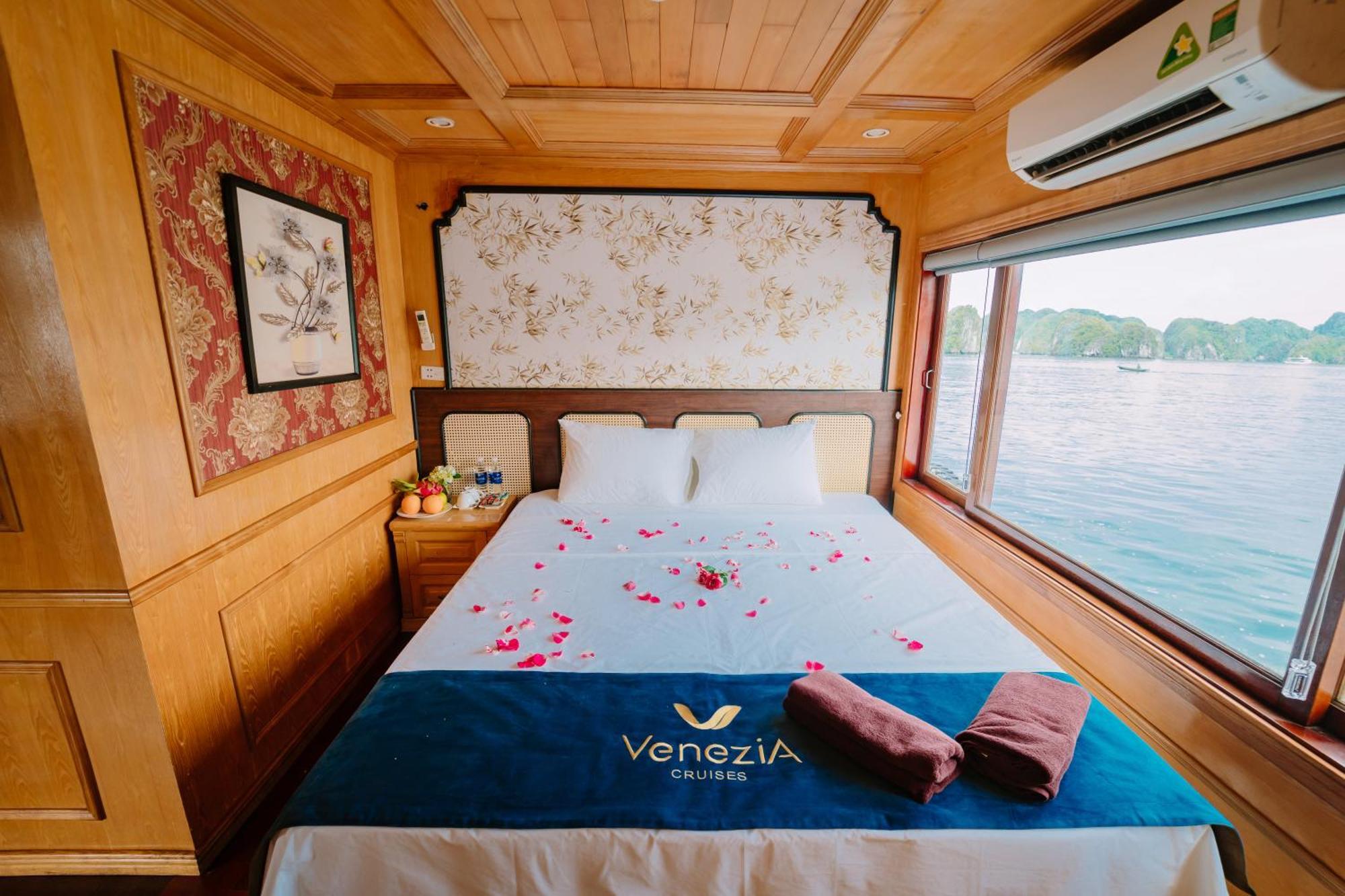 下龍 Venezia Cruises酒店 外观 照片